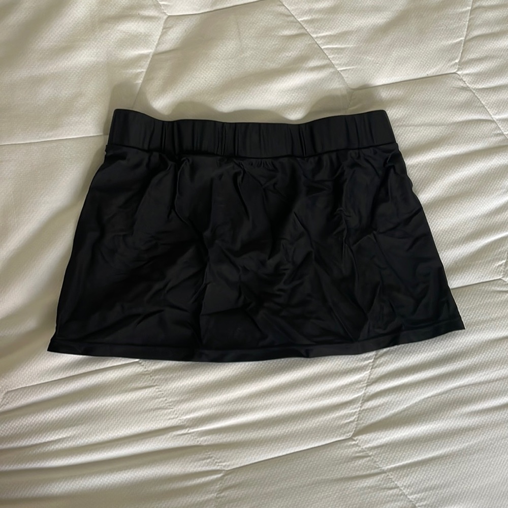 Mini black skirt